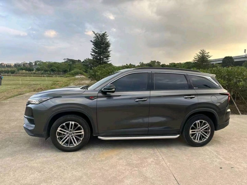 珠海21年长安汽车CS755