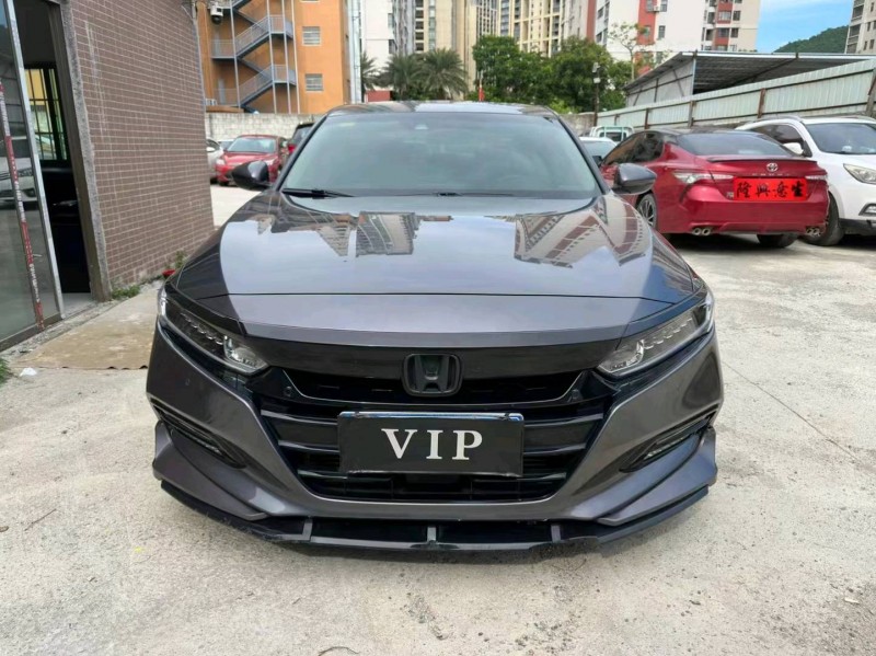 珠海21年本田雅阁1
