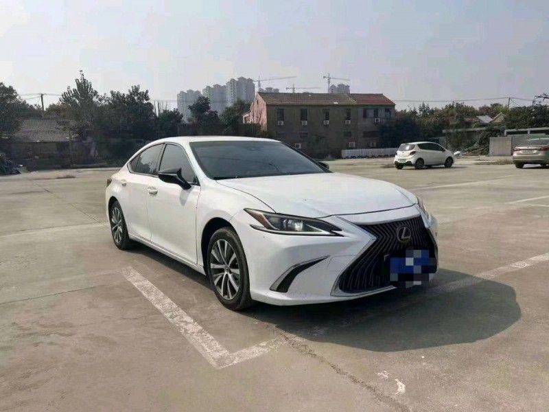 东营20年雷克萨斯ES2