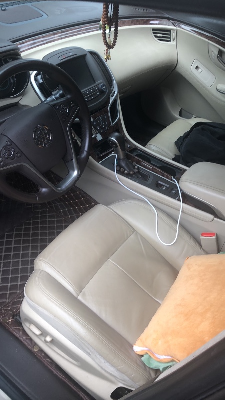 成都13年别克君越2