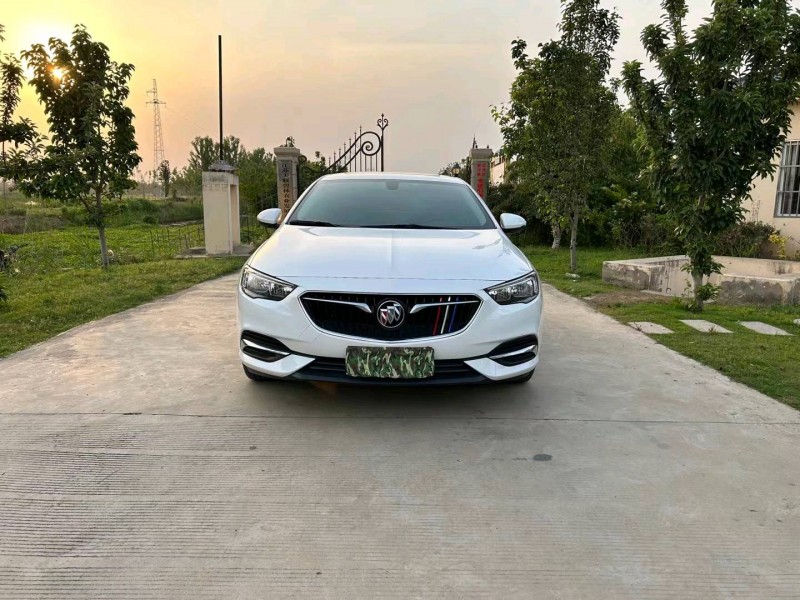 徐州20年别克君威1