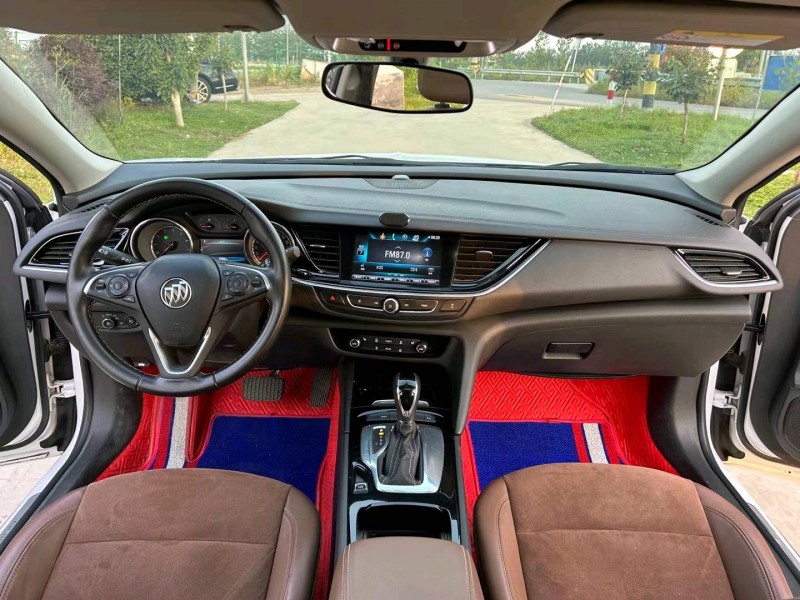 徐州20年别克君威8