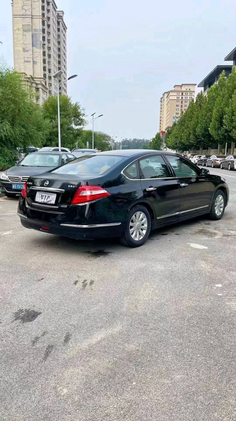 廊坊10年日产天籁7