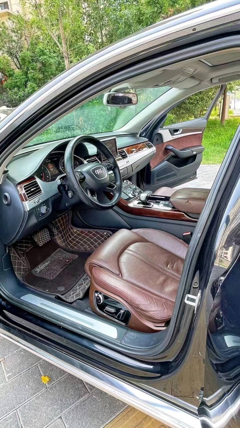 廊坊12年奥迪A8L5