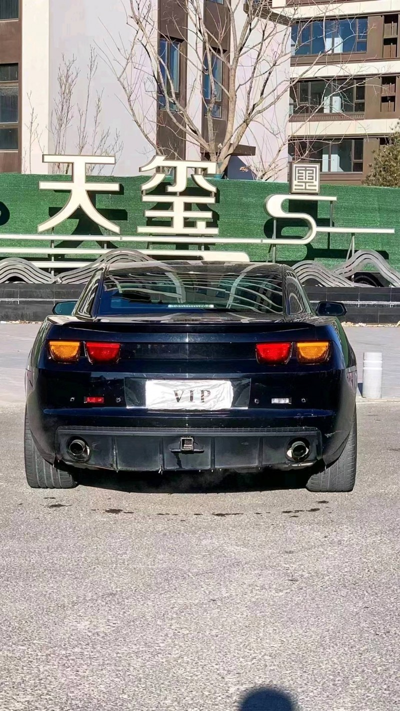 廊坊12年雪佛兰科迈罗9