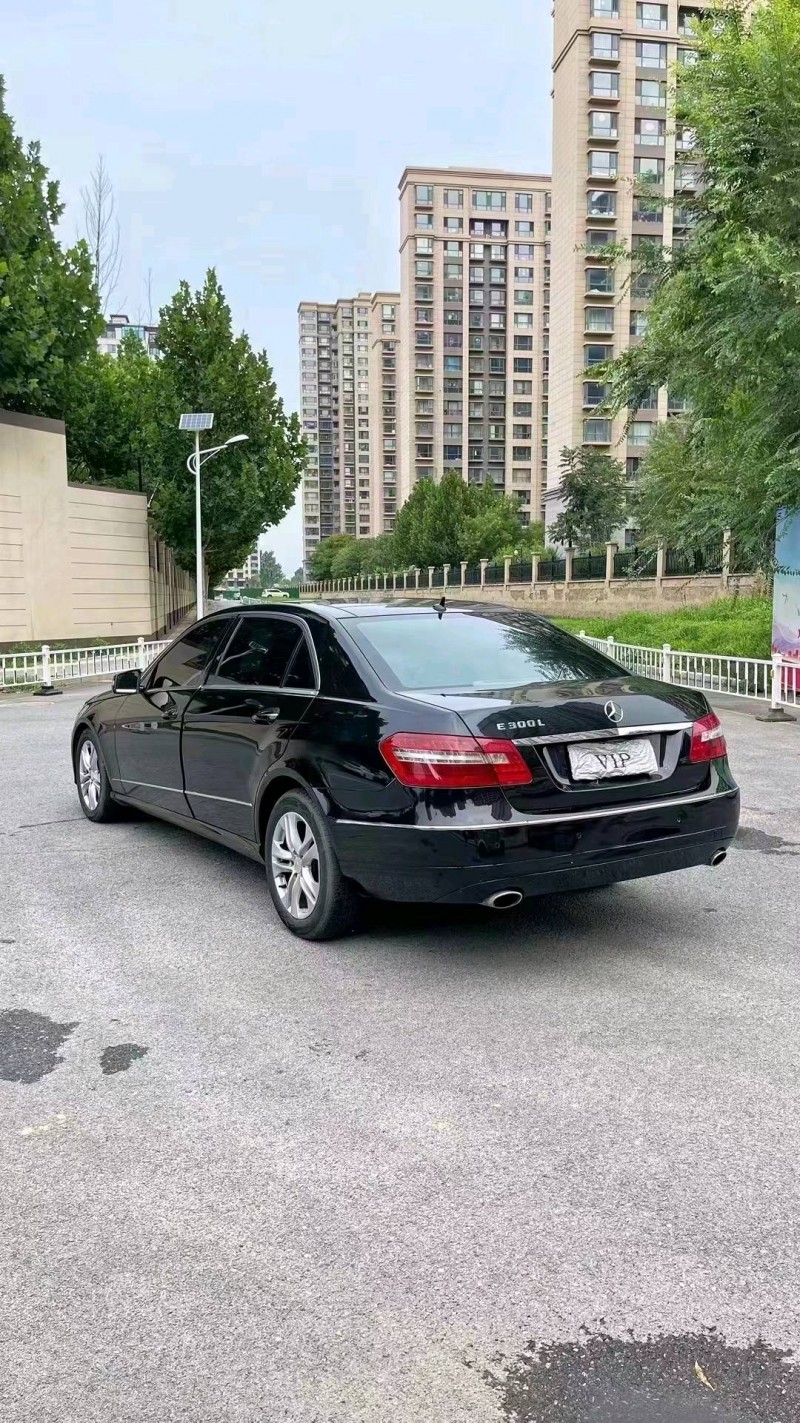 廊坊11年奔驰E8