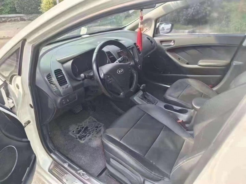 济宁16年起亚K36