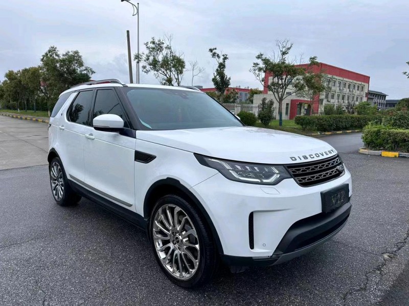 盐城18年路虎发现3