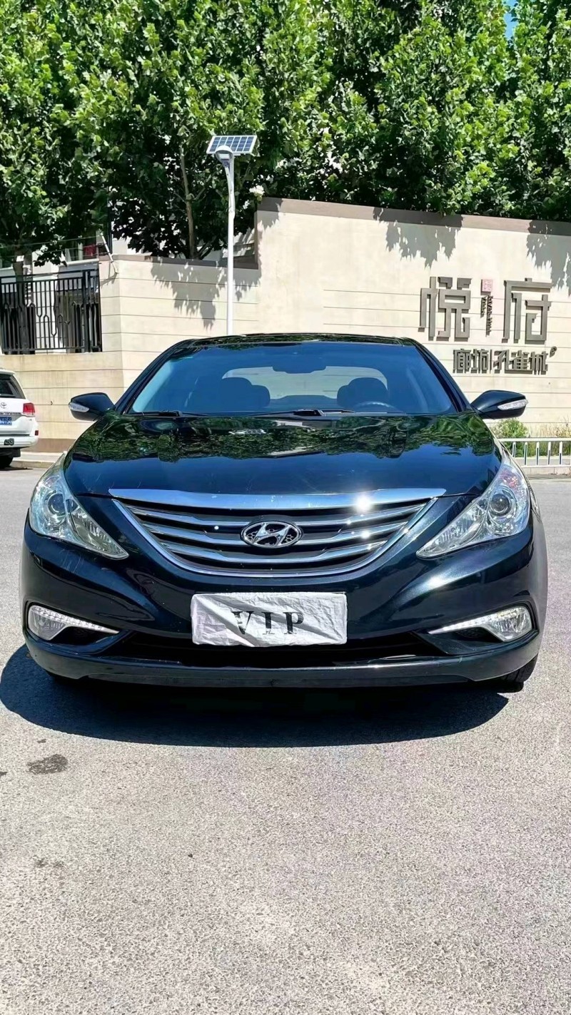 廊坊14年现代索纳塔八1