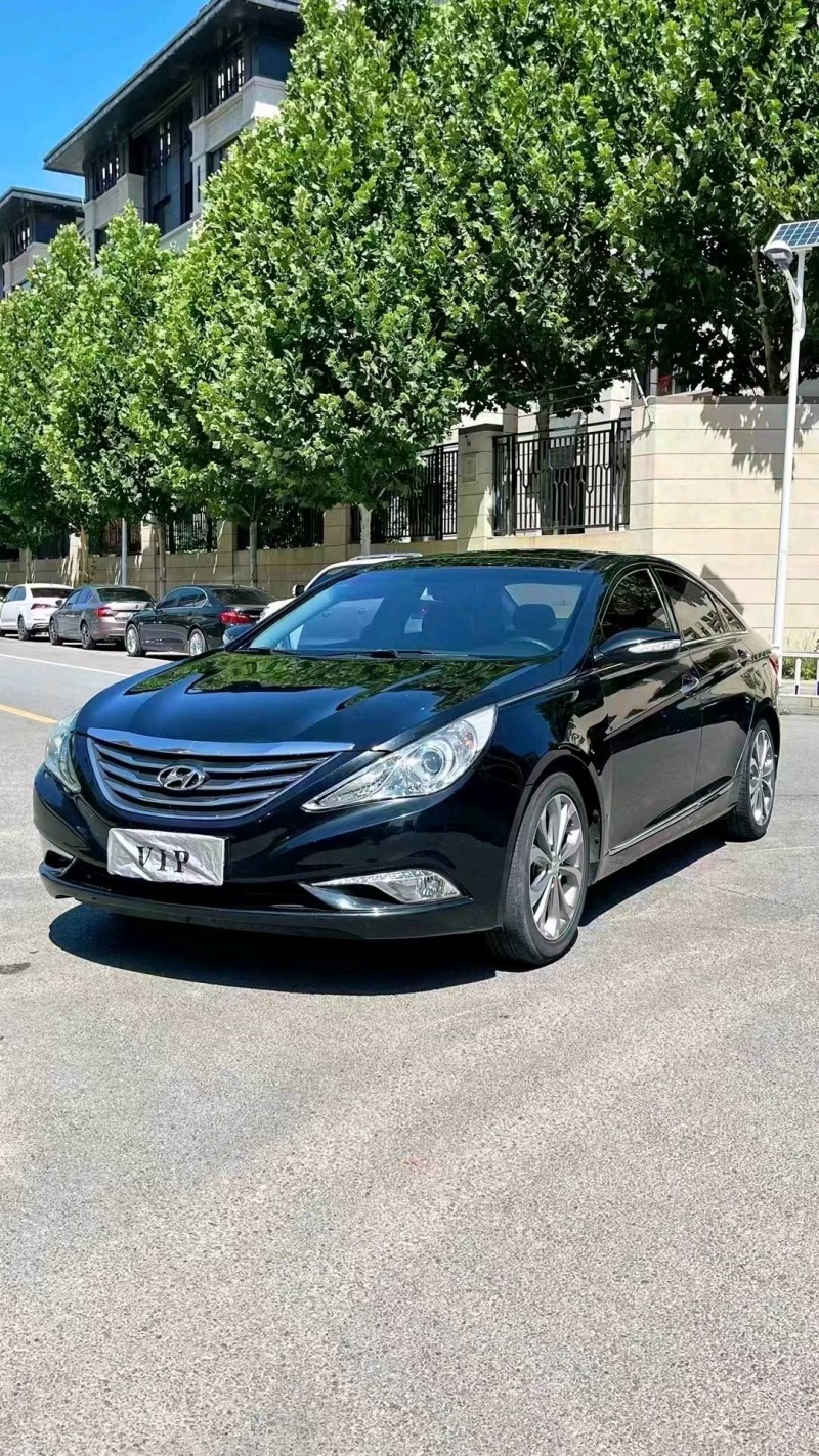 廊坊14年现代索纳塔八2