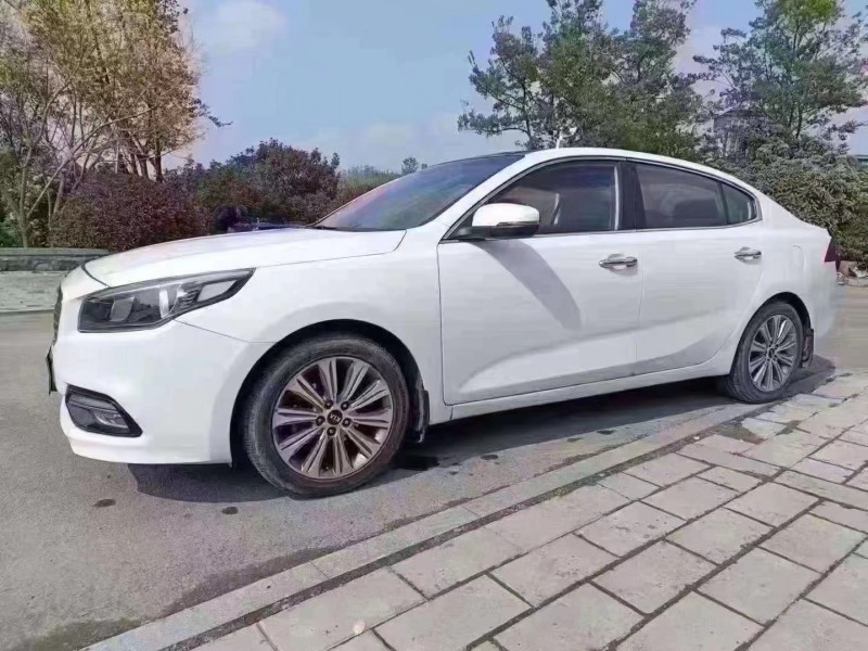 济宁16年起亚K42
