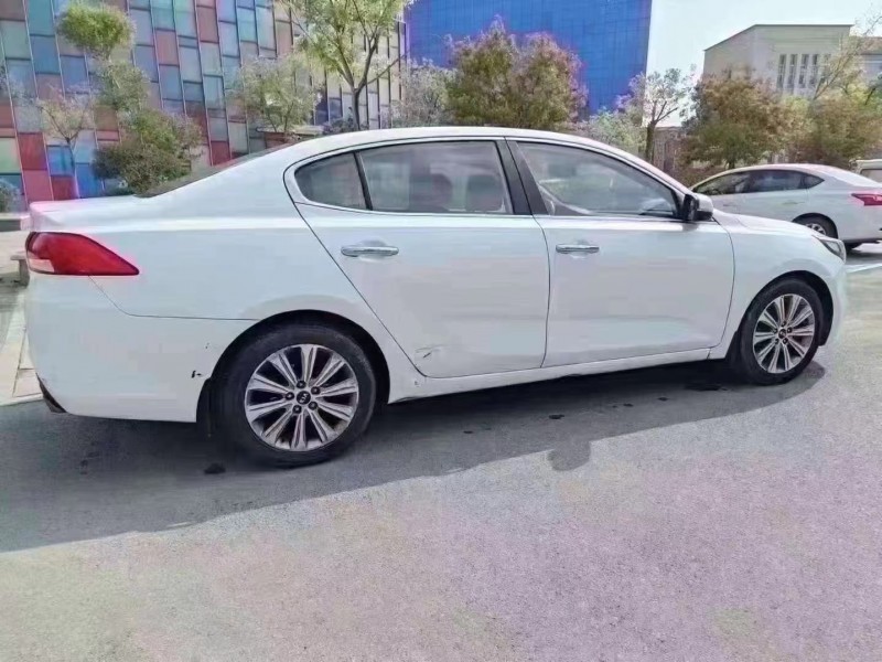 济宁16年起亚K44