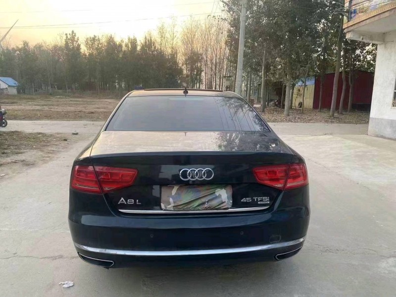 东营13年奥迪A8L4