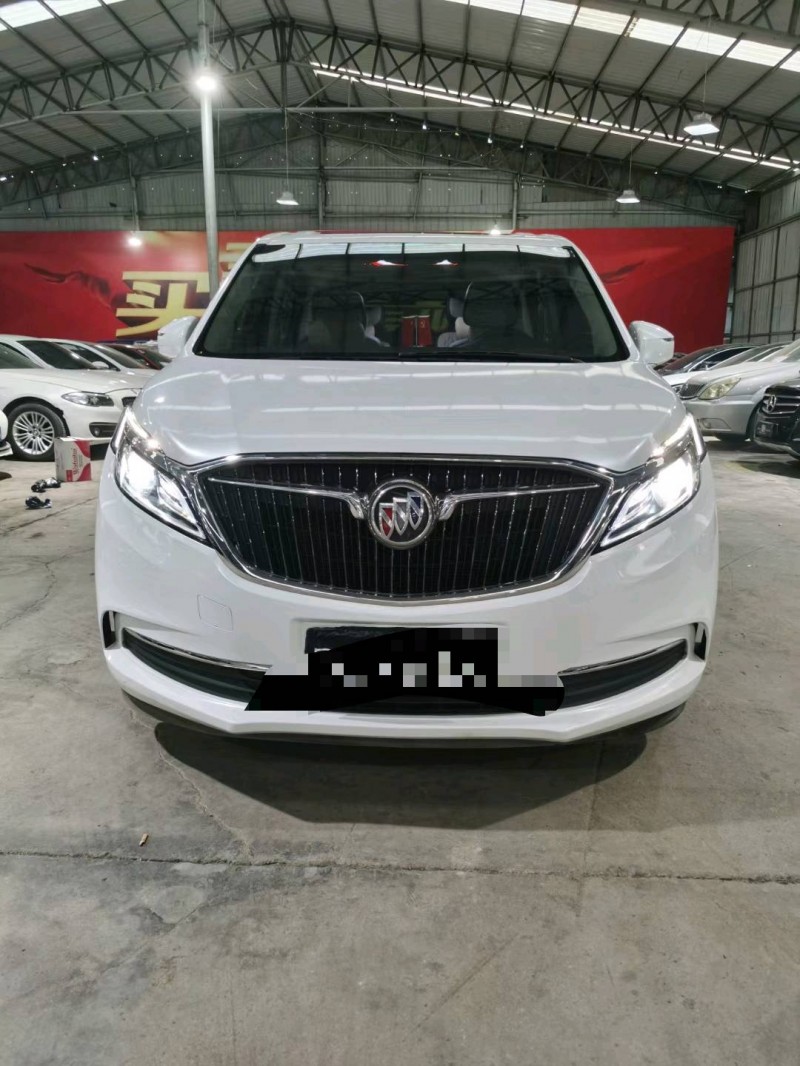 临沂18年别克GL81