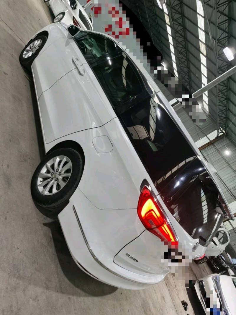 临沂18年别克GL87