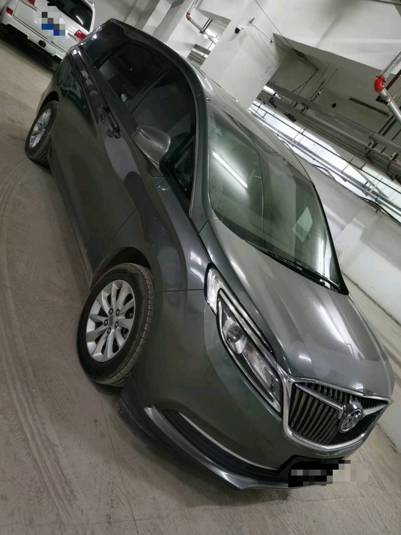 临沂18年别克GL82