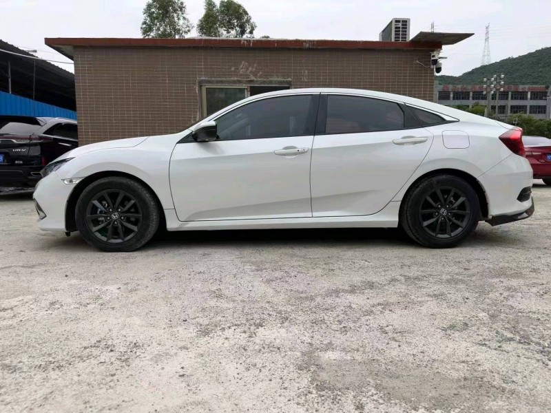 珠海21年本田思域3