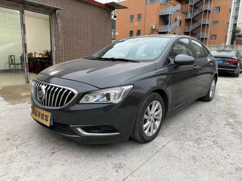 珠海17年别克威朗2