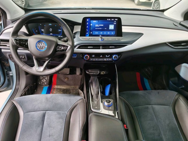 临沂21年别克微蓝5