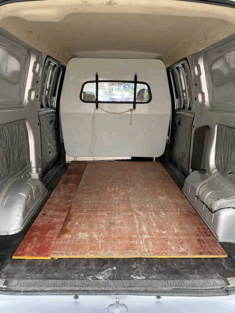 中山22年五菱汽車宏光6