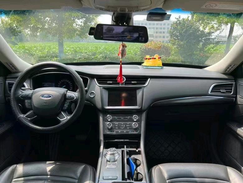 盐城16年福特金牛座8