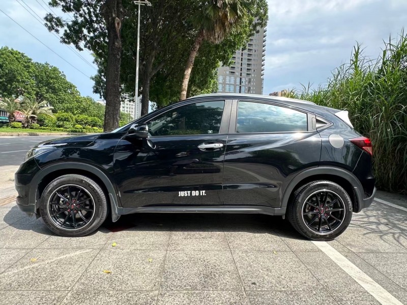 东莞15年本田缤智7