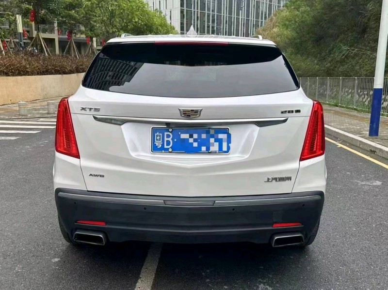 深圳17年凯迪拉克XT48