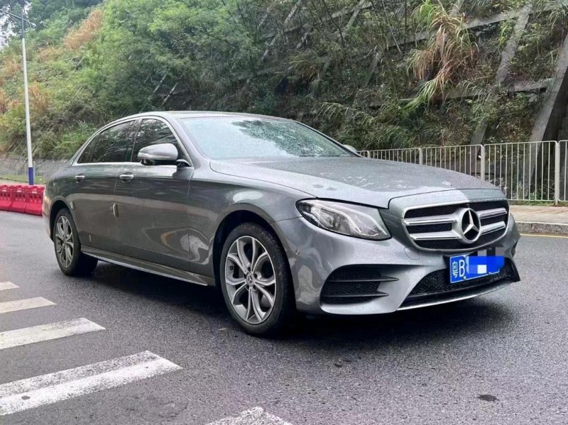 深圳20年奔驰E6
