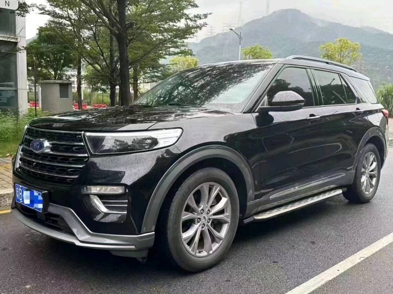 深圳21年福特探险者2