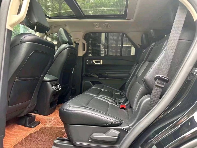 深圳21年福特探险者5