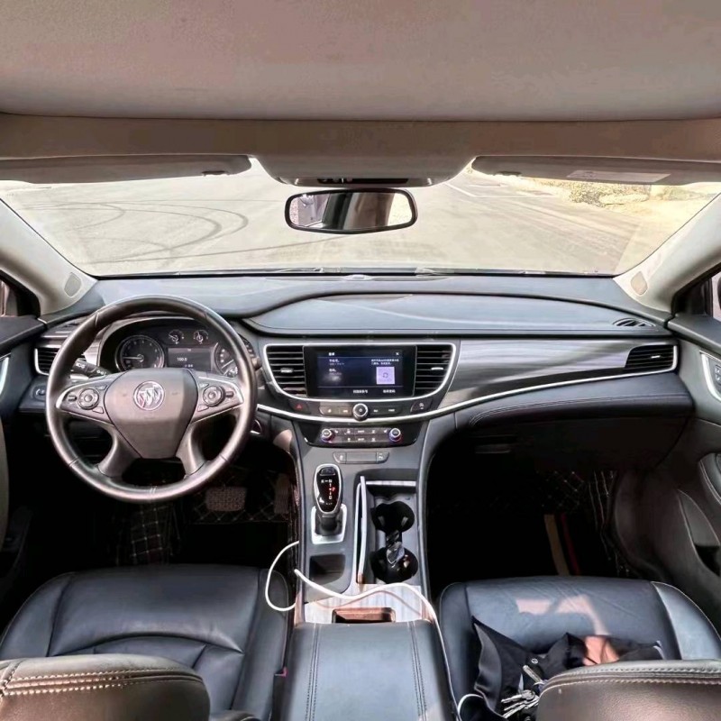 枣庄20年别克君越4