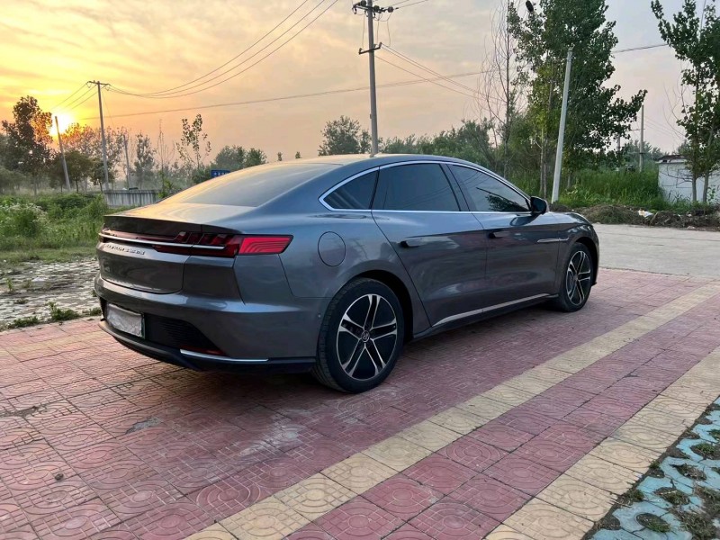 徐州21年比亚迪汉8