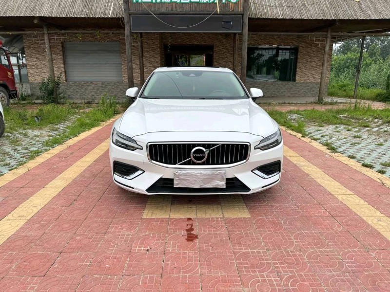 徐州20年沃尔沃S60L1