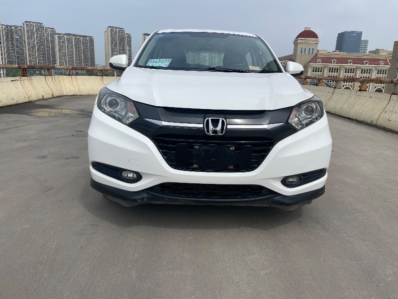 武汉18年本田缤智1