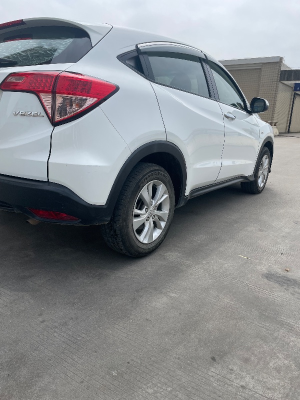 武汉18年本田缤智5