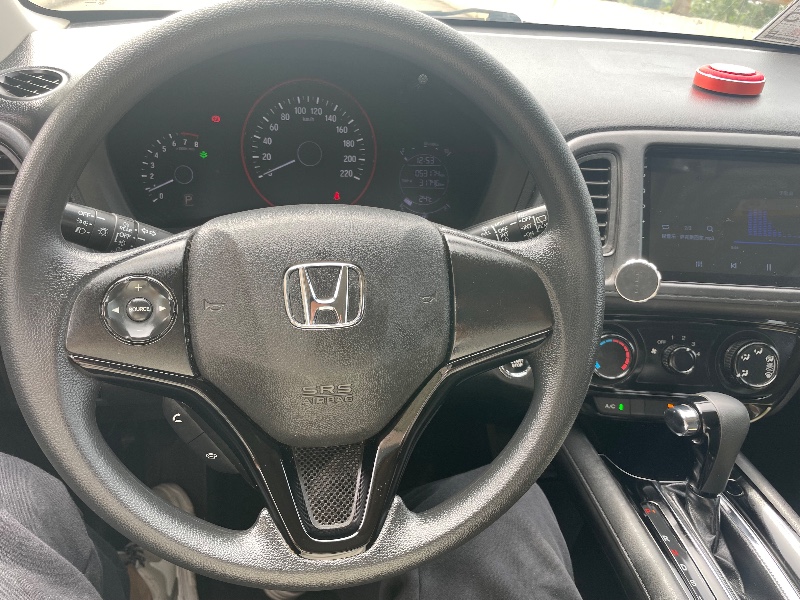 武汉18年本田缤智10