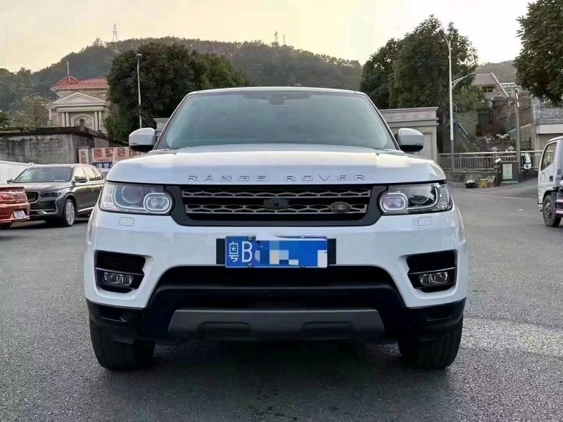 深圳18年路虎揽胜运动1