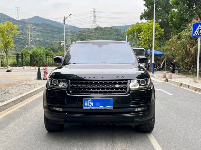 深圳18年路虎揽胜行政1