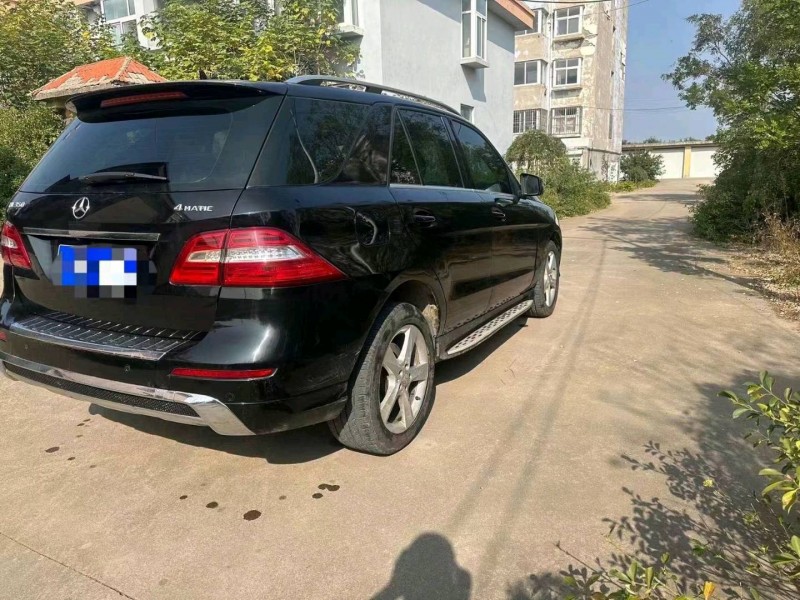 东营13年奔驰ML8
