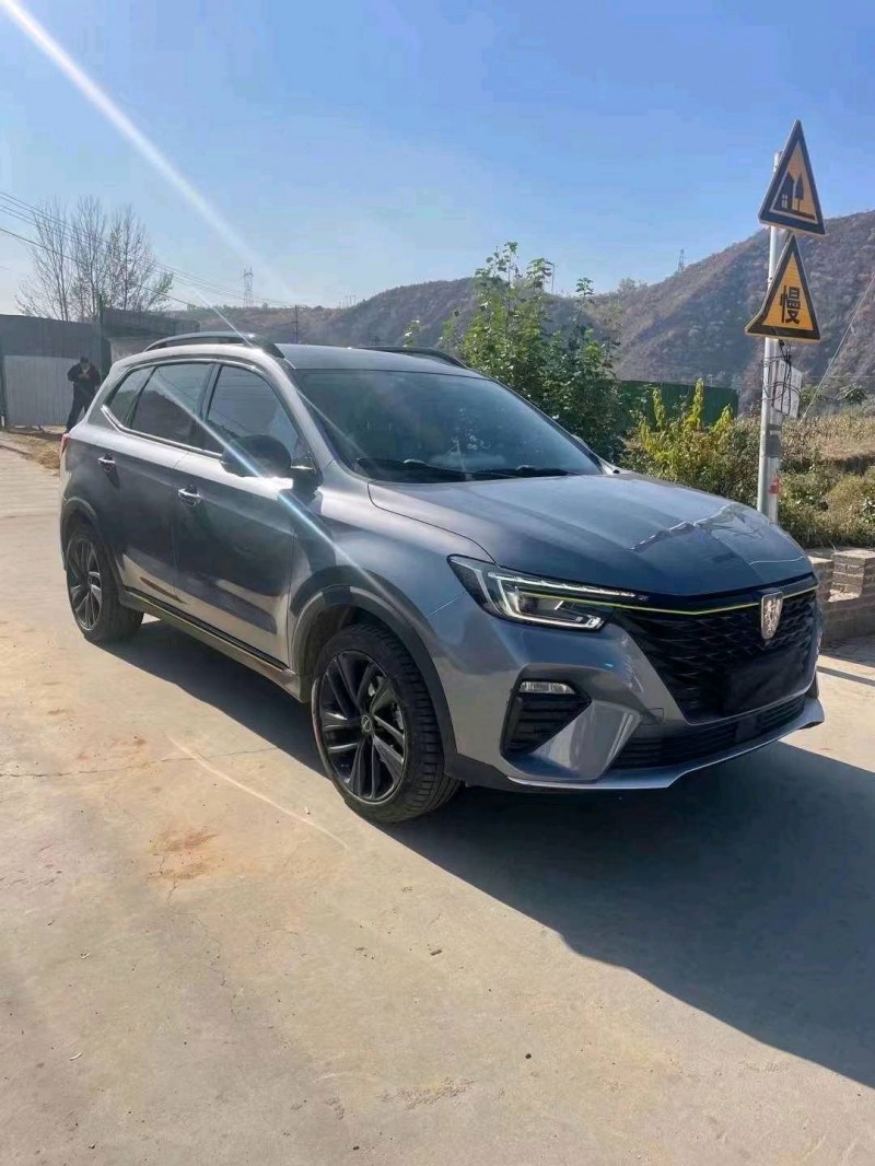 邯郸21年荣威RX52