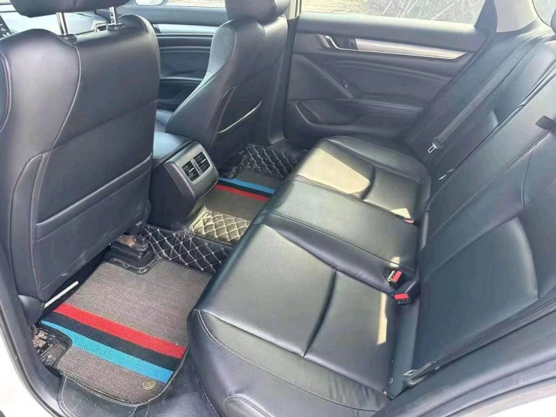 珠海19年本田雅阁6