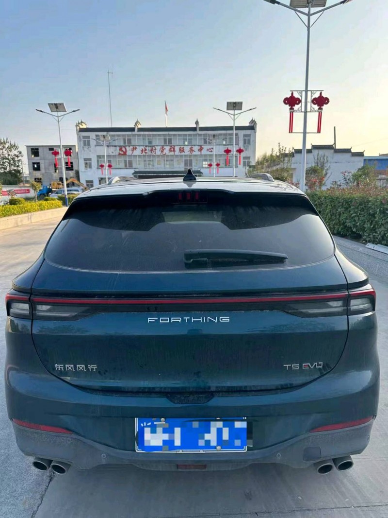 嘉兴22年东风T57