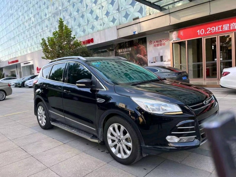 深圳14年福特翼虎5