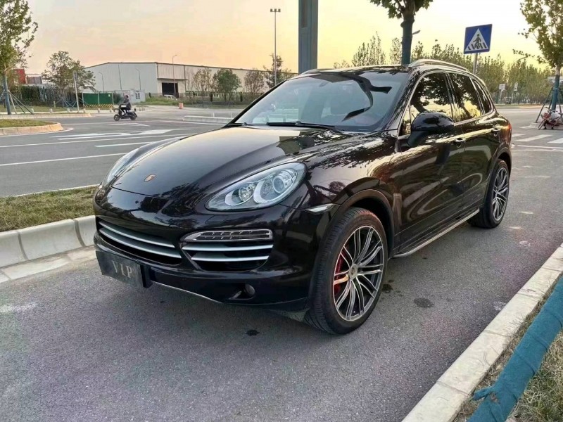 咸陽15年保時捷卡宴3