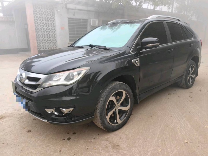 保定16年比亚迪S73