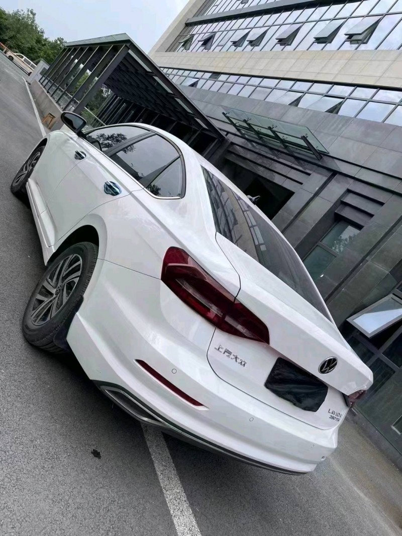 成都22年大众朗逸4