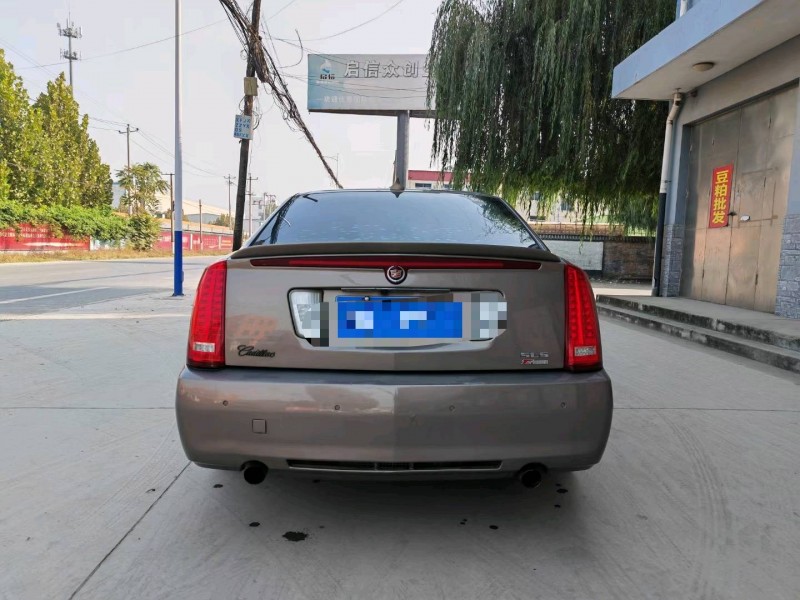 保定11年凯迪拉克赛威9