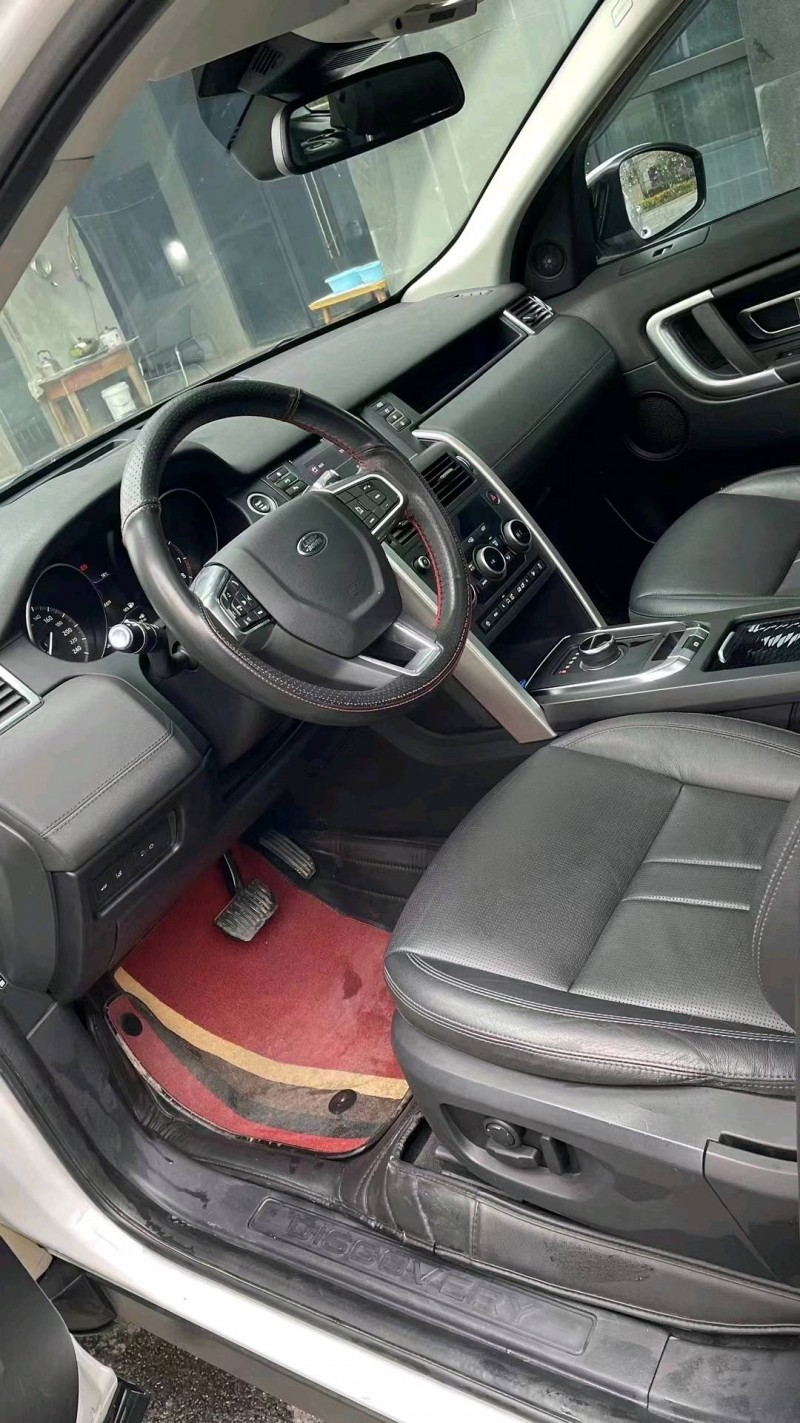 成都19年路虎发现神行6