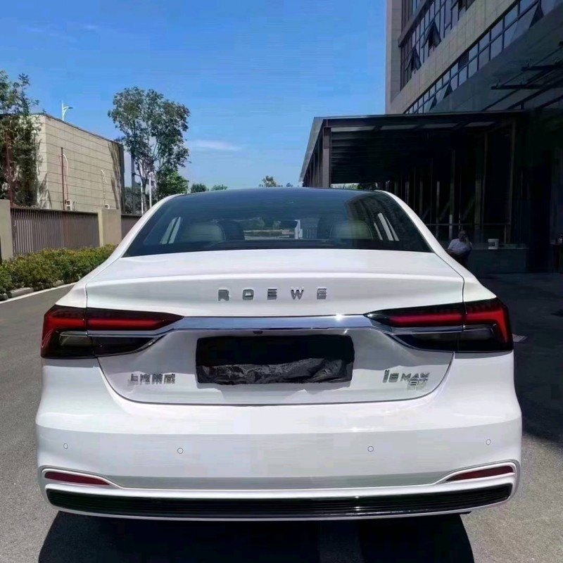 成都23年荣威i64