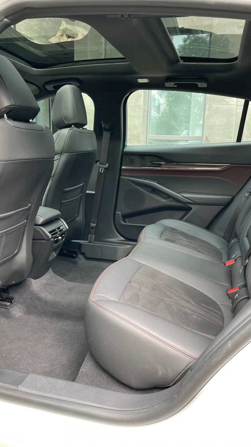 成都23年福特蒙迪欧7